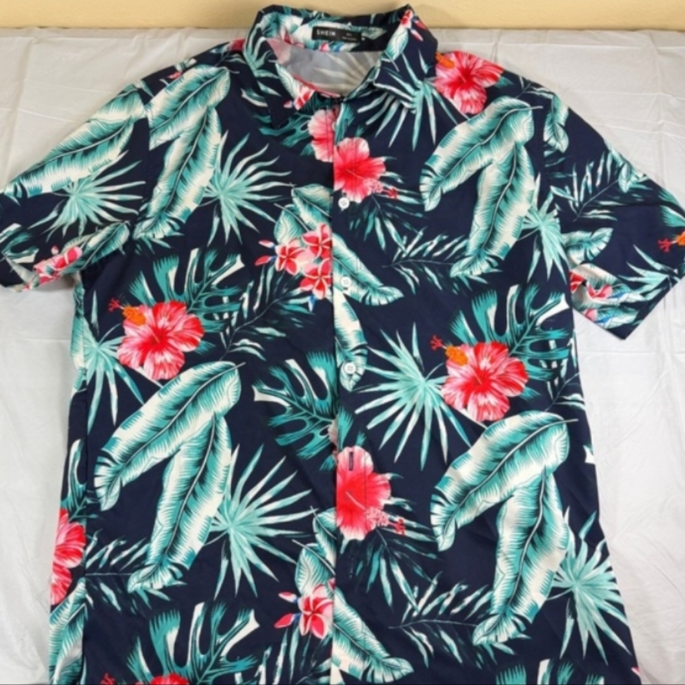 Men's Floral Hawaiian Button-Up Shirt - Navy with Green & Red Floral Size L